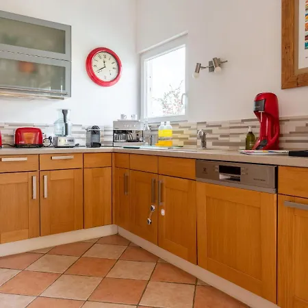 Akwaba By Interhome *