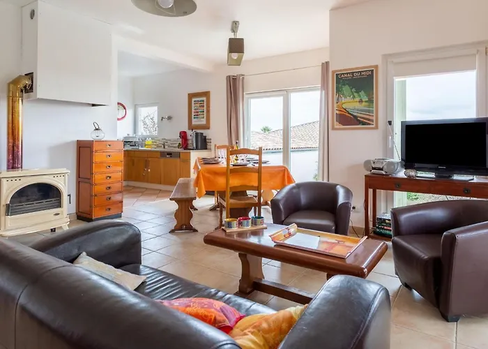 Akwaba By Interhome Willa *